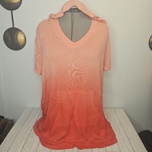 Livi Hoodie Pullover Top Size 22/24